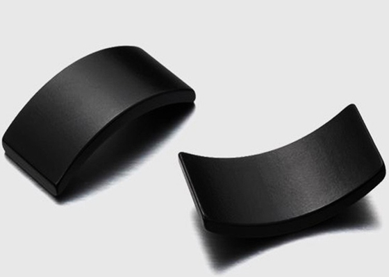 acheter NdFeB a collé l'aimant de néodyme, aimant de Smco d'arc de moteur/pompe online manufacture