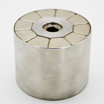 Bon prix Assemblée à un aimant permanent Y25 Y30 Y32 de rotor de rangée de Halbach en ligne