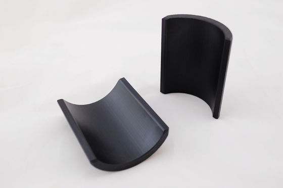 Bon prix Aimant de haute qualité d'arc du ferrite Y35 (FB9N) pour le moteur en ligne